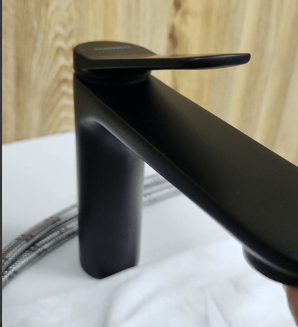 ROBIMED IRIS R19001N – Mitigeur Lavabo Noir